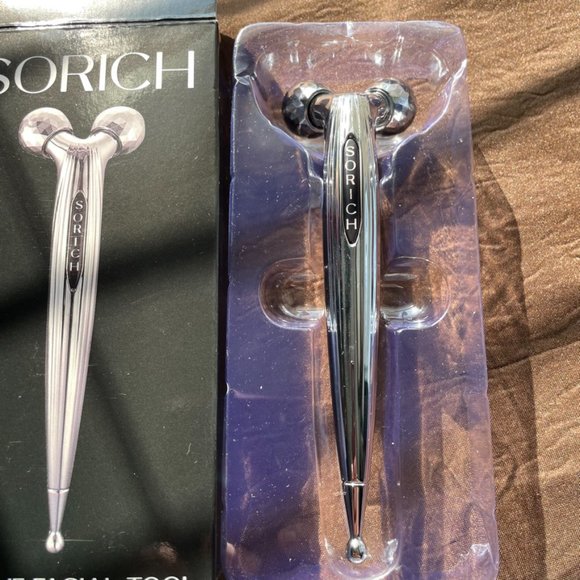 SoRich Chrome Facial Tool - Picture 3 of 3